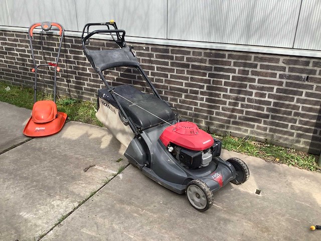 Honda hrx476 grasmaaier - afbeelding 1 van  4