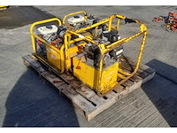 Honda hydraulisch aggregaat (3x) - afbeelding 1 van  4