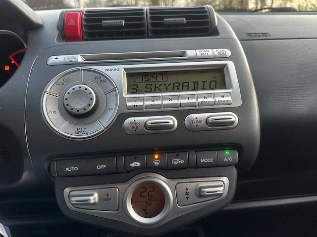 Honda jazz 1.4 ls, 25-rt-gb - afbeelding 1 van  11