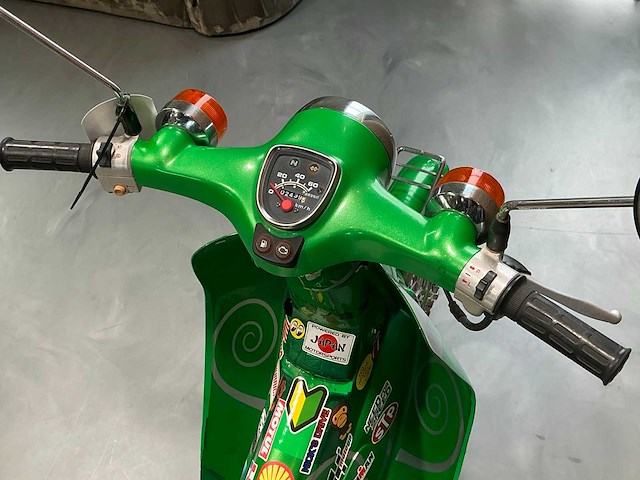 Honda love cub 50 bromfiets - afbeelding 26 van  26