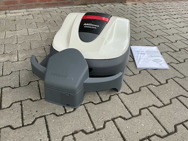 Honda miima - hrm310k1 - robotmaaier - afbeelding 5 van  11