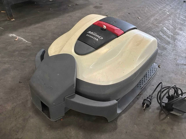 Honda miimo automatische grasmaaier - afbeelding 1 van  9