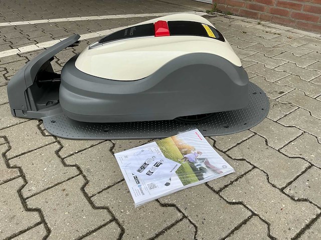 Honda miimo hrm3000k1 robotmaaier - afbeelding 11 van  12