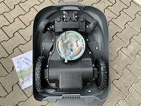 Honda miimo hrm3000k1 robotmaaier - afbeelding 3 van  12