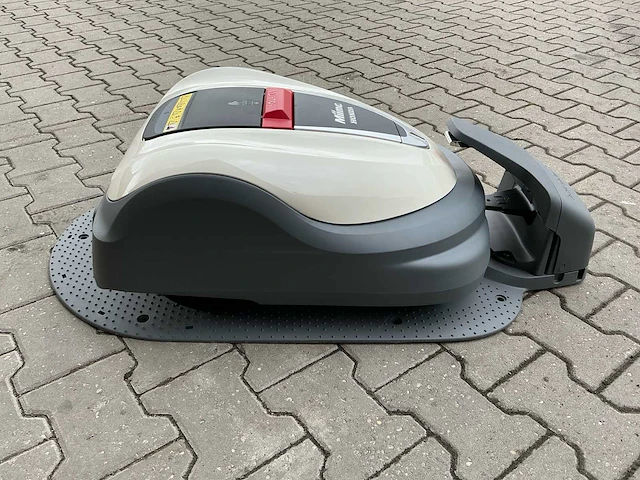 Honda miimo hrm3000k1 robotmaaier - afbeelding 5 van  10