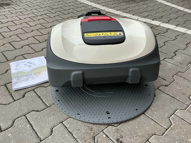 Honda miimo hrm3000k1 robotmaaier - afbeelding 7 van  10