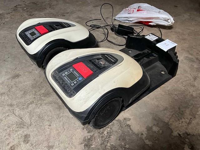 Honda miimo hrm40 robotmaaier (2x) - afbeelding 2 van  7
