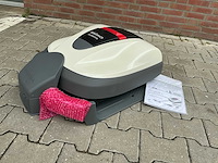 Honda miimo hrm520k1 robotmaaier - afbeelding 1 van  10