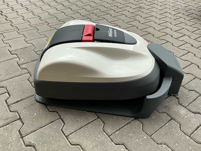 Honda miimo hrm520k1 robotmaaier - afbeelding 6 van  10