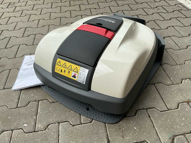 Honda miimo hrm520k1 robotmaaier - afbeelding 7 van  10