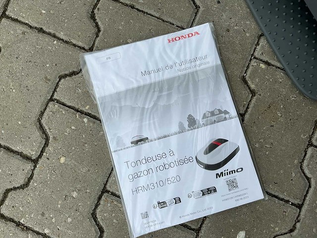 Honda miimo hrm520k1 robotmaaier - afbeelding 10 van  11