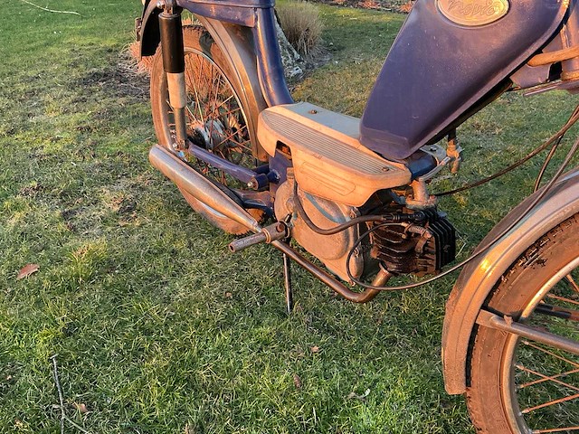 Honda novio 50 oldtimer brommer 4 takt - afbeelding 8 van  11