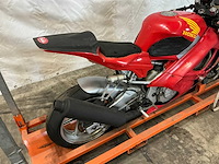 Honda pc25 600cc circuit racer motorfiets - afbeelding 2 van  4