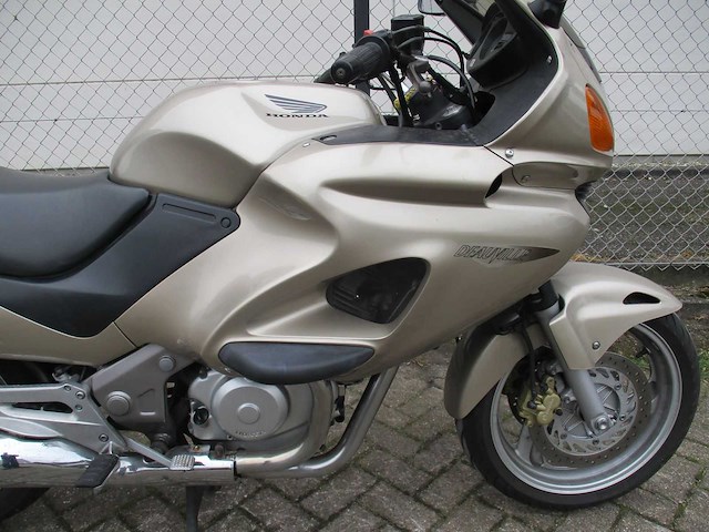 Honda rc 47 - motorfiets - nt 650 deauville - motorfiets - afbeelding 3 van  17