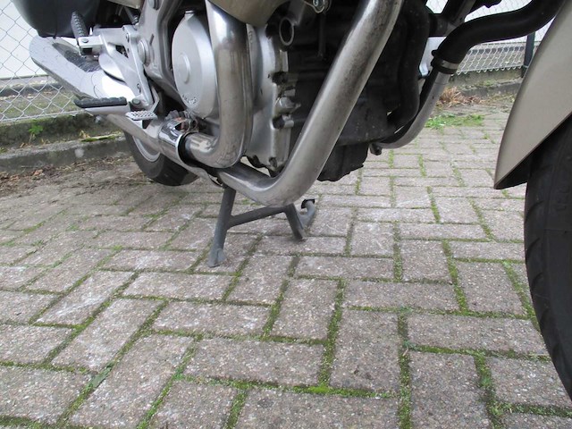 Honda rc 47 - motorfiets - nt 650 deauville - motorfiets - afbeelding 16 van  17