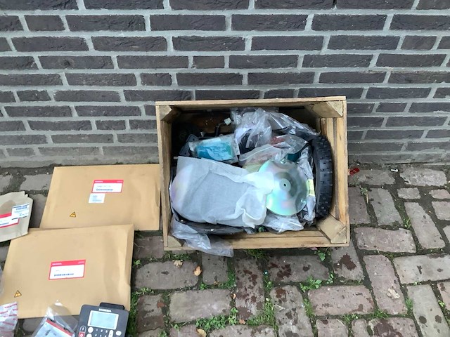 Honda robotmaaier onderdelen - afbeelding 2 van  6