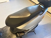 Honda scooter scv 100 lead motorfiets - afbeelding 10 van  26