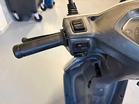 Honda scooter scv 100 lead motorfiets - afbeelding 18 van  26