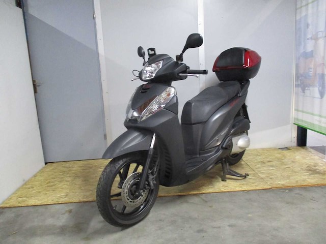 Honda sh 300i - motorscooter - abs - motorfiets - afbeelding 4 van  11