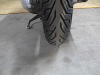 Honda sh 300i - motorscooter - abs - motorfiets - afbeelding 11 van  11