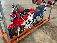 Honda sport 600f pc31-a motorfiets - afbeelding 5 van  7