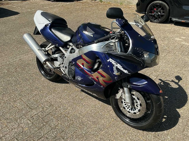 Honda sport cbr 900rr fireblade motorfiets - afbeelding 16 van  18