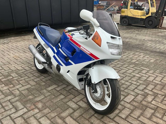 Honda sport motorfiets - afbeelding 1 van  14