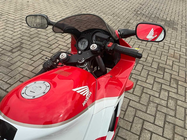 Honda sport motorfiets - afbeelding 7 van  15