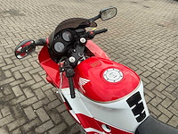 Honda sport motorfiets - afbeelding 14 van  15