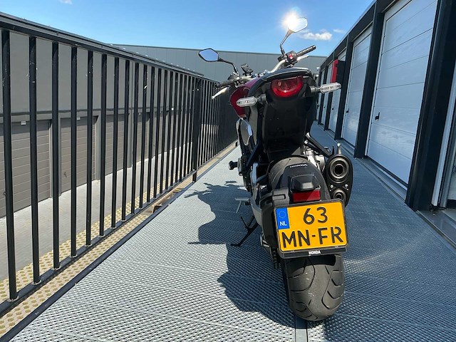 Honda tour cb 1000 r motorfiets - afbeelding 16 van  20