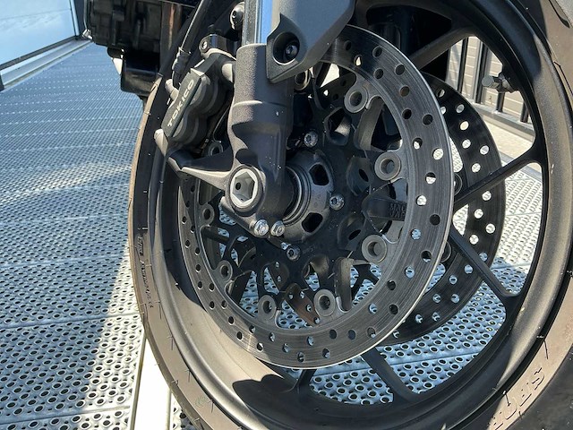Honda tour cb 1000 r motorfiets - afbeelding 18 van  20