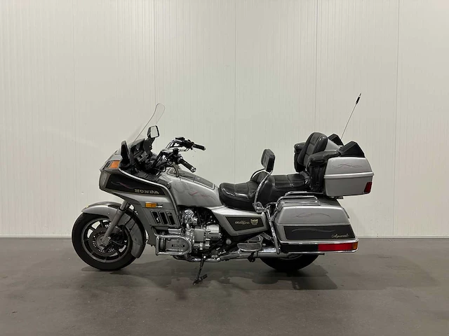 Honda tour goldwing gl 1200 aspencade oldtimer mp-88-yj - afbeelding 10 van  17