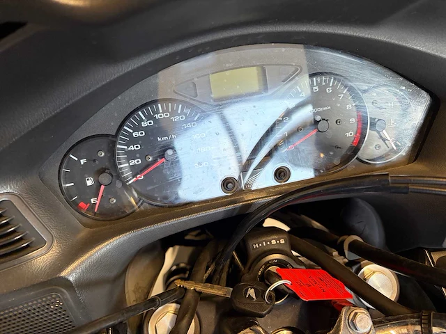 Honda tour nt 700 deauville abs motorfiets - afbeelding 20 van  32