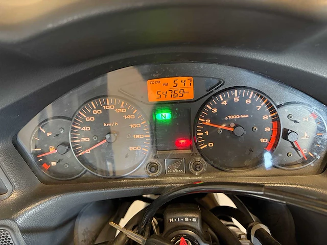 Honda tour nt 700 deauville abs motorfiets - afbeelding 21 van  32