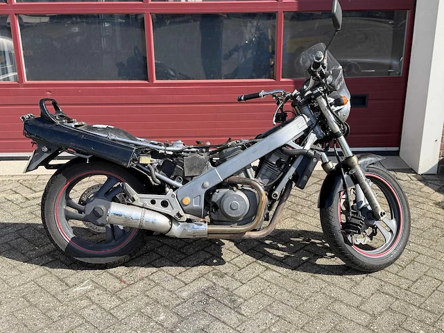 Honda tour ntv 650 ms-40-lj - afbeelding 6 van  8
