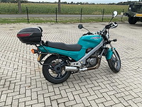 Honda tour rc33 motorfiets - afbeelding 4 van  11