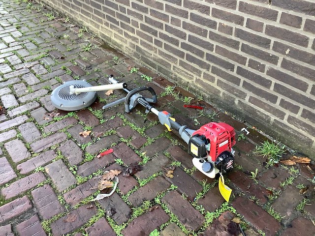 Honda umc425 bosmaaier - afbeelding 2 van  7