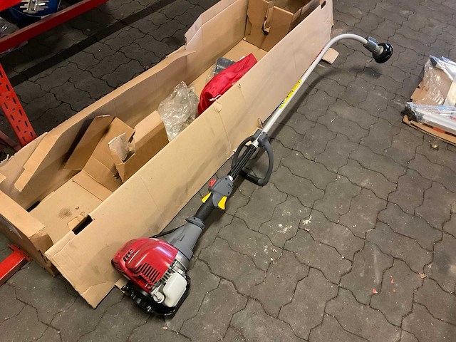 Honda ums 425e bosmaaier - afbeelding 3 van  4