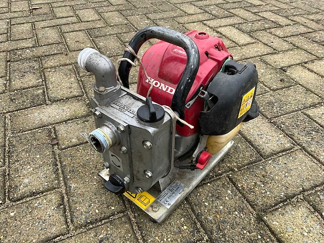 Honda wx10 waterpomp - afbeelding 1 van  5