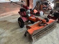 Honda zelfrijdende veegmachine - afbeelding 3 van  9