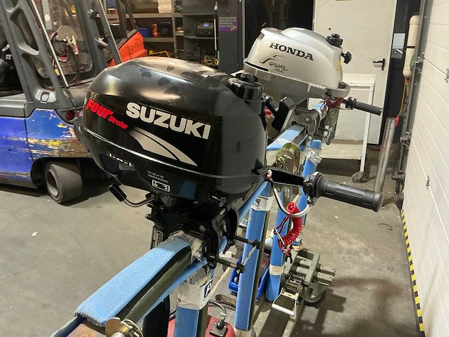 Honda/suzuki fore stroke buitenboordmotor (2x) - afbeelding 18 van  21