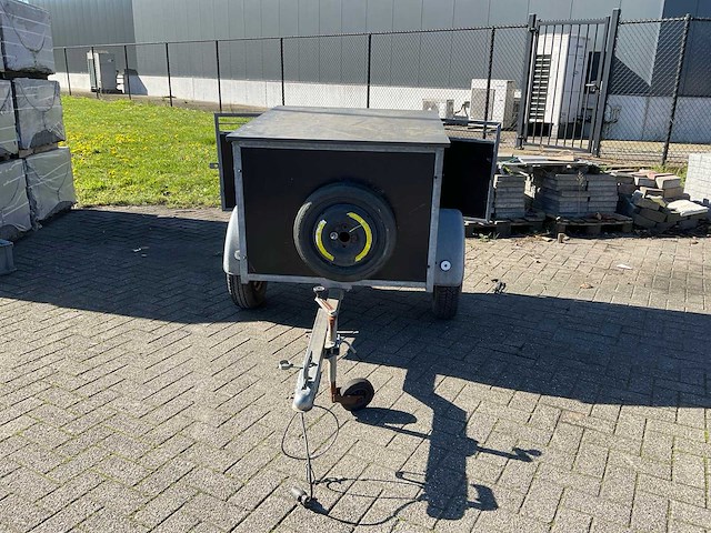 Honden aanhanger - afbeelding 3 van  8