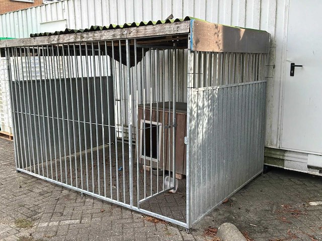Hondenren - afbeelding 3 van  4