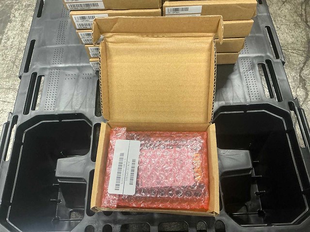 Honeywell cc-upta01 pass through adapter (11x) - afbeelding 2 van  4