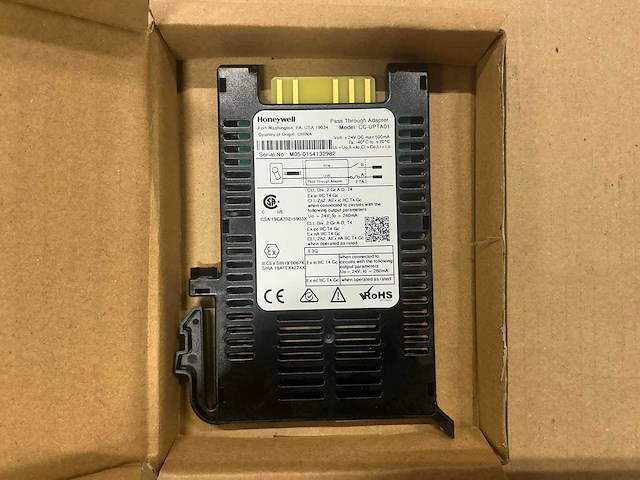 Honeywell cc-upta01 pass through adapter (11x) - afbeelding 3 van  4