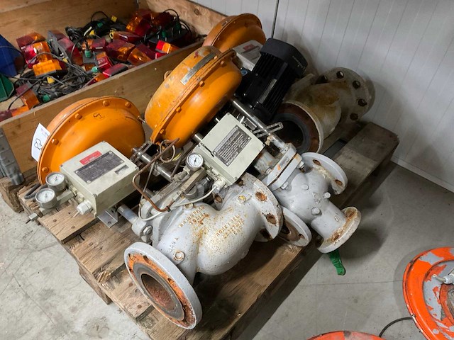 Honeywell elektro pneum. afsluiter (3x) - afbeelding 1 van  2