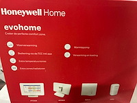 Honeywell evohome wi-fi 5 zone hr91 radiatorpakket - afbeelding 5 van  5