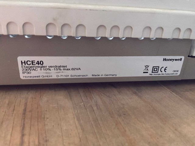 Honeywell hce40 vloerverwarming regelaar - afbeelding 4 van  6