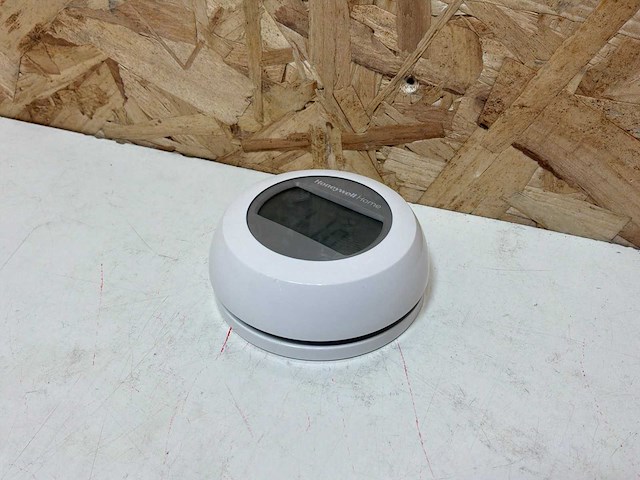 Honeywell home round kamerthermostaat aan/ui - afbeelding 4 van  7