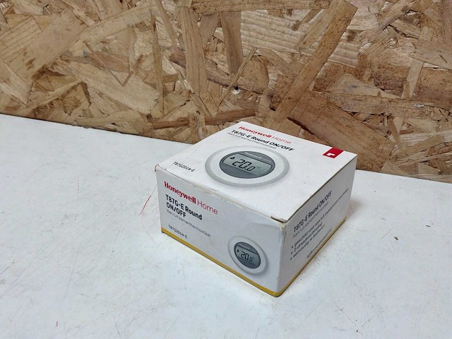 Honeywell home round kamerthermostaat aan/ui - afbeelding 7 van  7